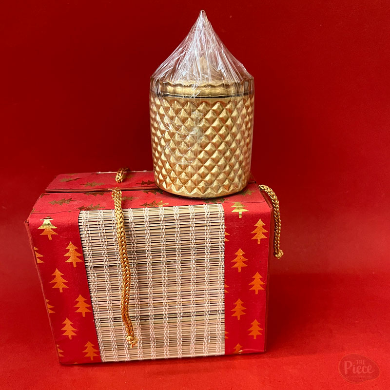 Diamond Cut Painted Glass Candy Jar Set – 2 pcs (Gold Finish, Premium Edition) - Image 3
