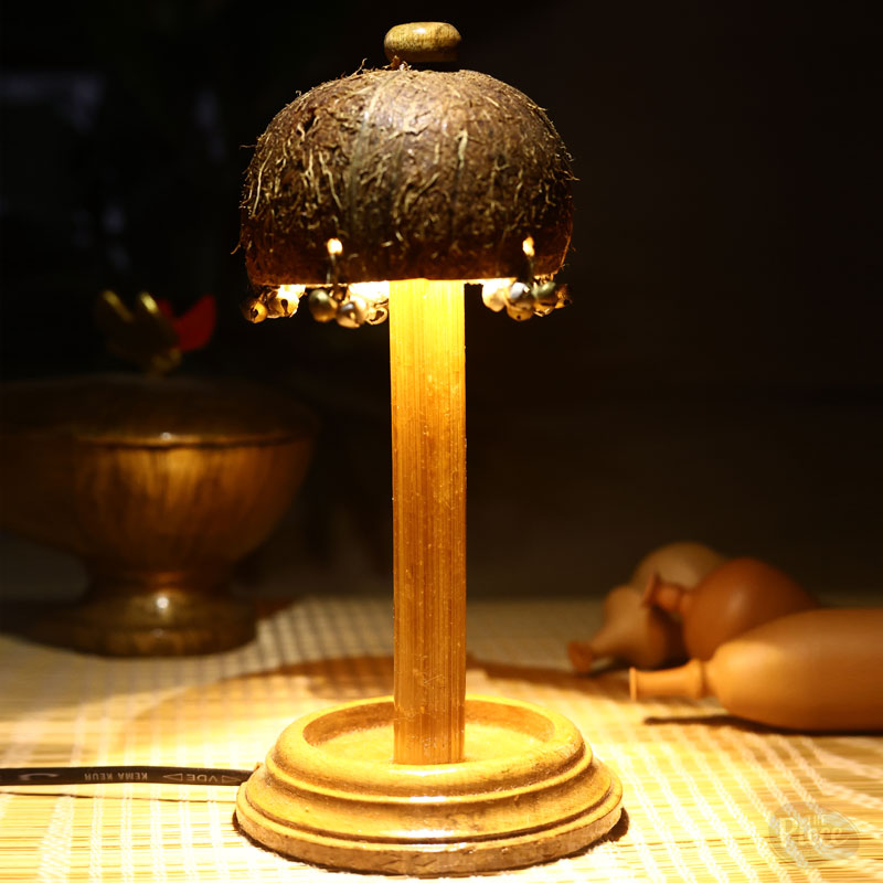 HANDCRAFTED COCONUT DOME SHADE TABLE LAMP - Image 2