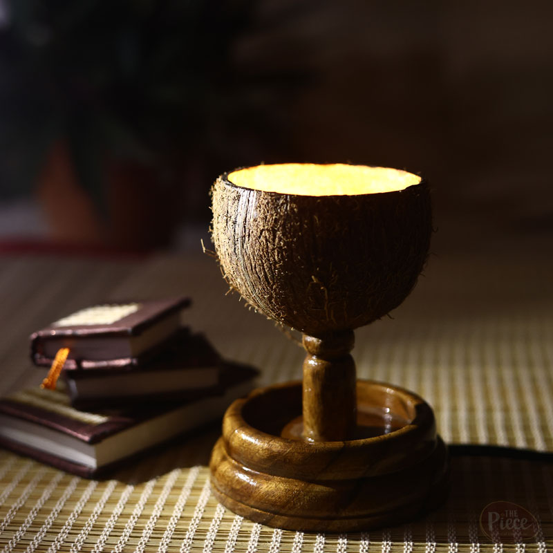 HANDCRAFTED COCONUT SHELL TABLE LAMP WITH WOODEN BASE - Image 3