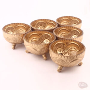 Gold Glass Ice Cream Bowls with Stand for Elegant Dessert Serving