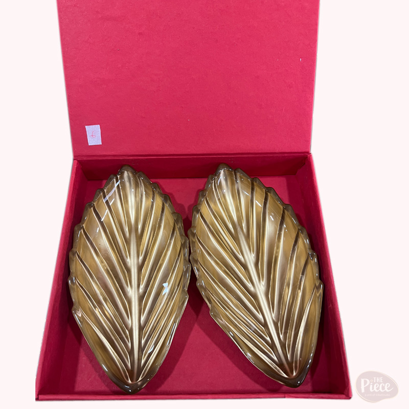 Hand Painted Gold Finish Leaf Shape Serving Platter – Set of 6 - Image 2